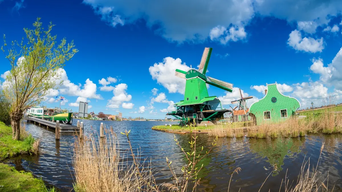 zaanse-windmill-2