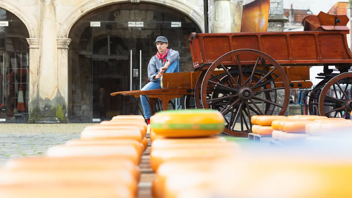 Cheese market 1200x675 02