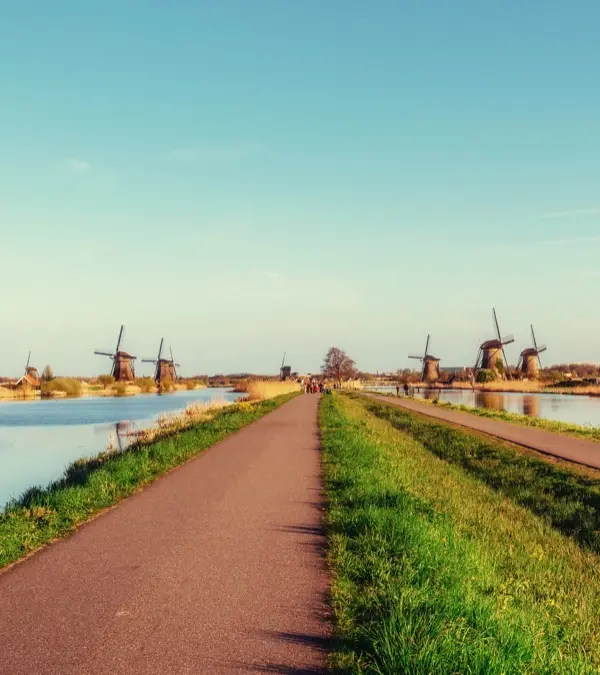 zaanse-windmill-lr